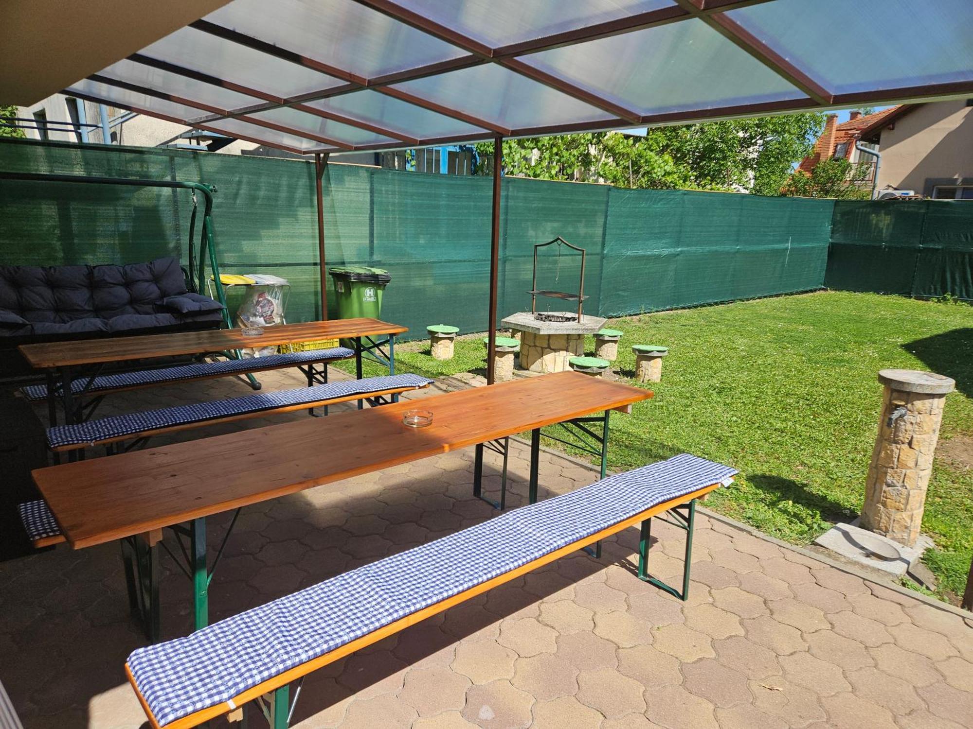 ADA 2 Apartmanház Hajduszoboszlo Bagian luar foto