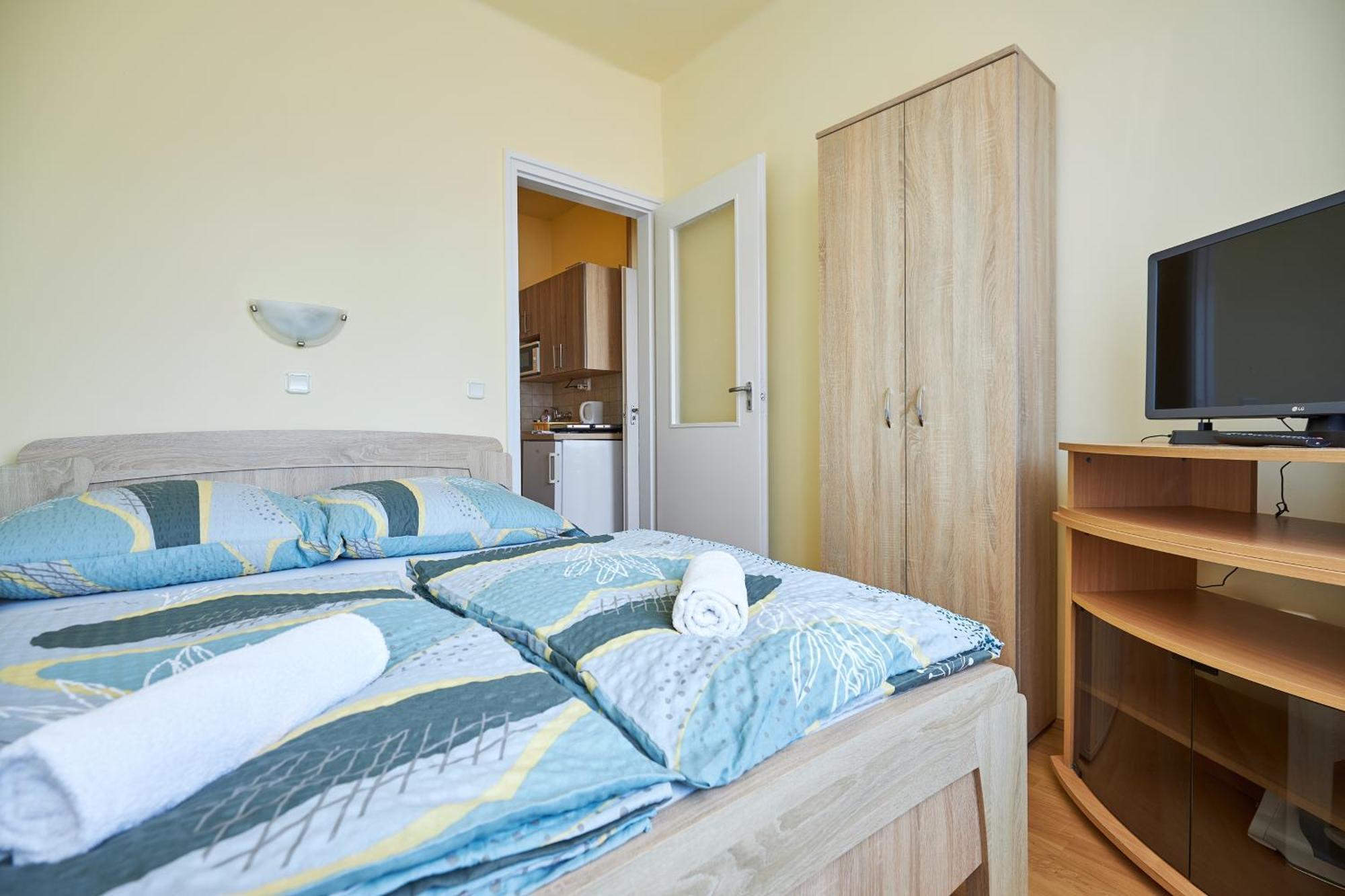 ADA 2 Apartmanház Hajduszoboszlo Bagian luar foto