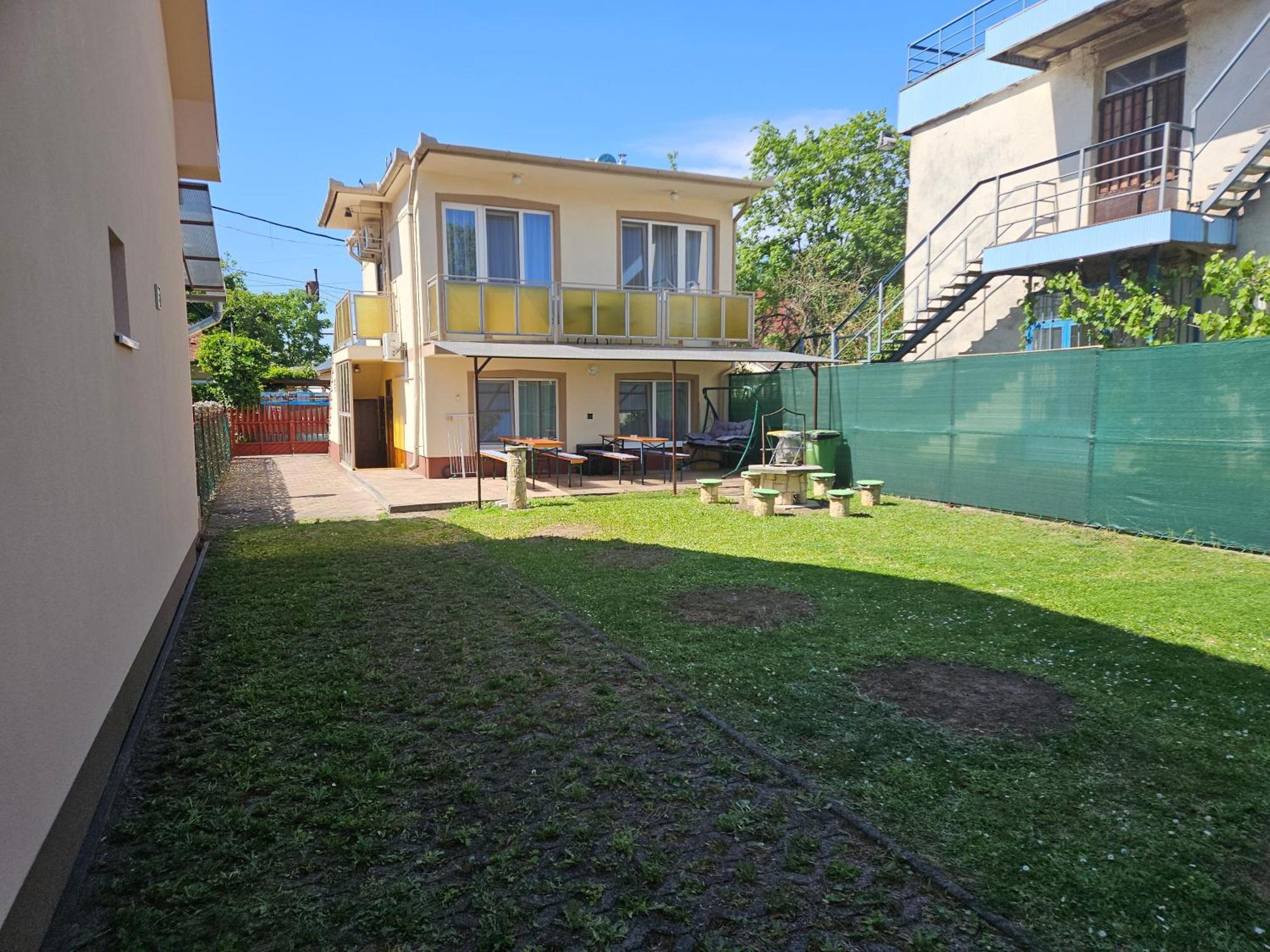 ADA 2 Apartmanház Hajduszoboszlo Bagian luar foto