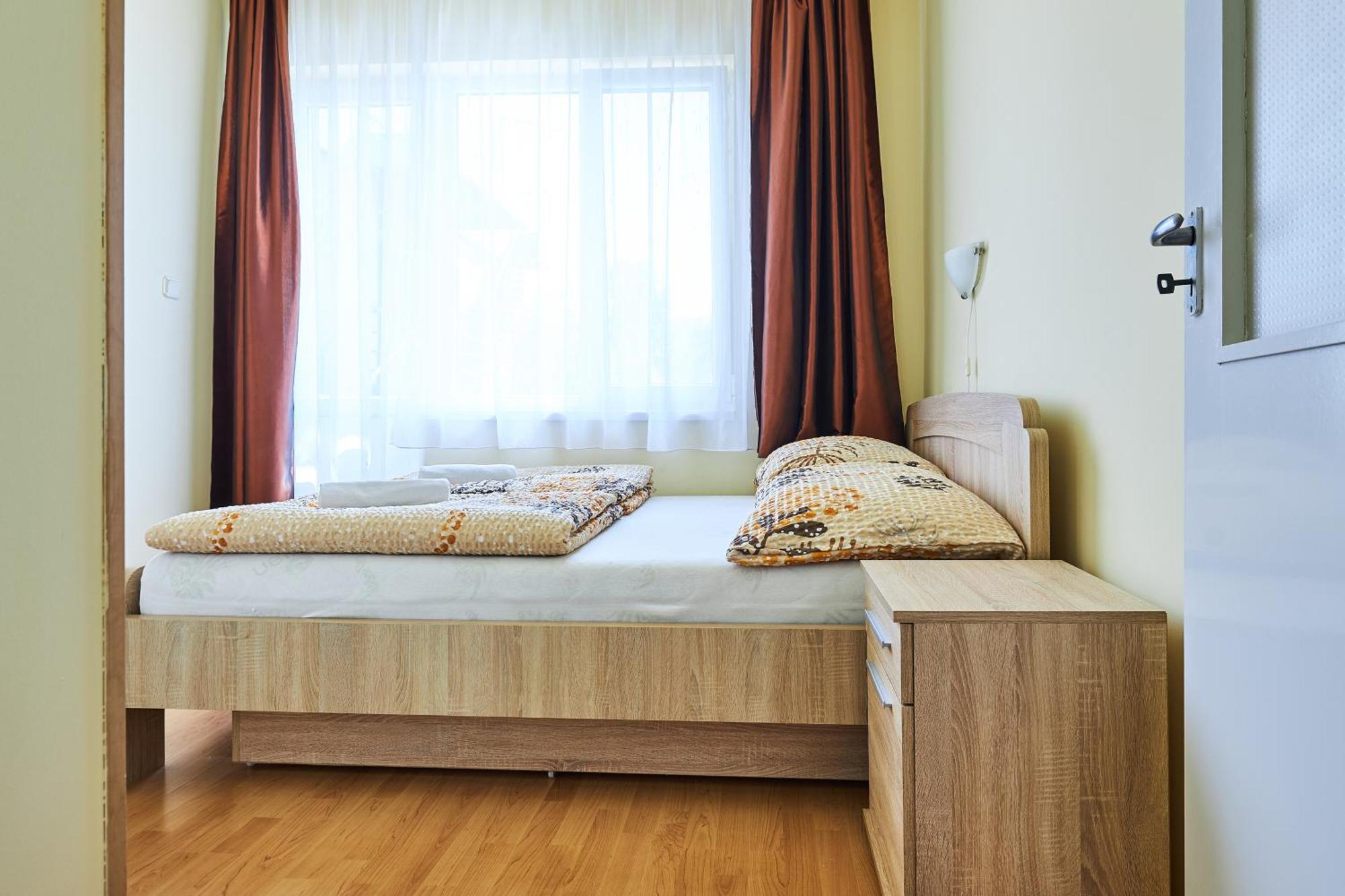 ADA 2 Apartmanház Hajduszoboszlo Bagian luar foto