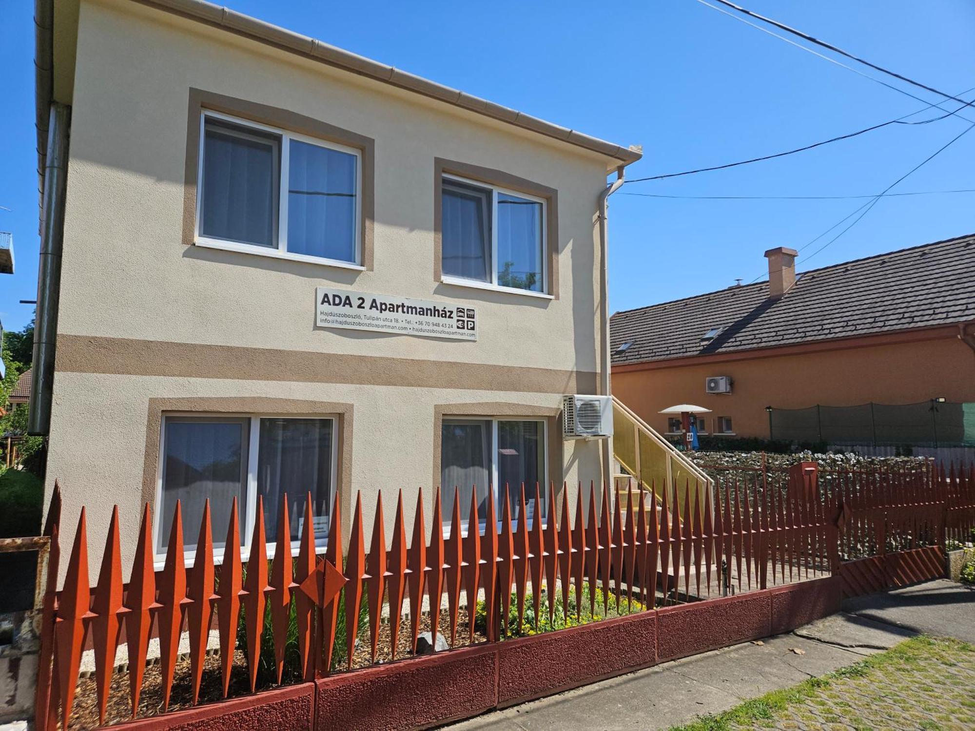 ADA 2 Apartmanház Hajduszoboszlo Bagian luar foto